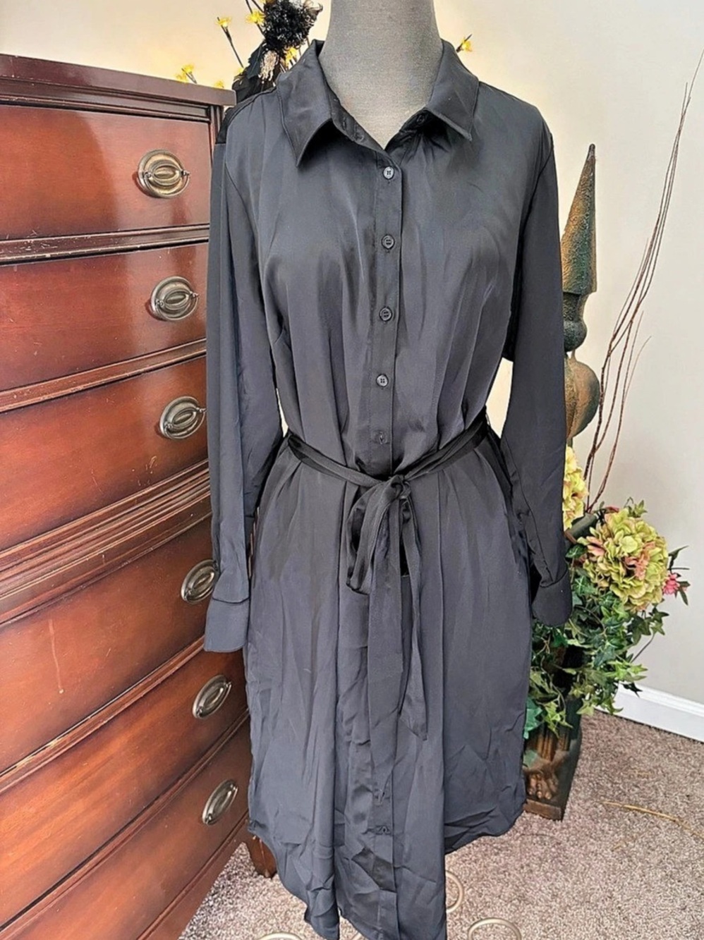 Vince Camuto Long Sleeve Midi Shirt Dress in Black 1X Like New